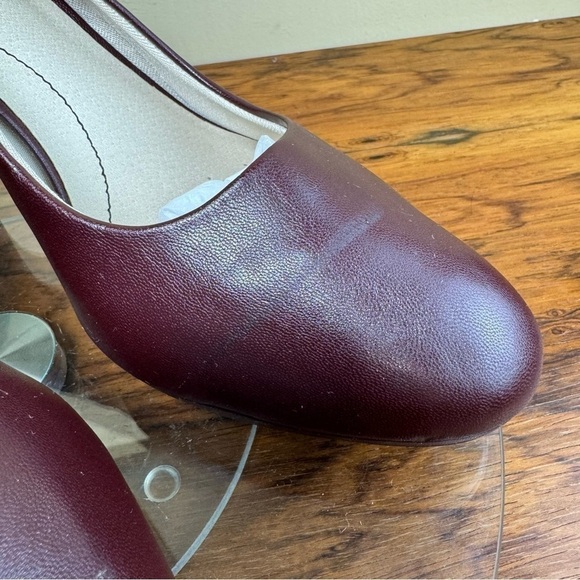 LifeStride Julia Platform Pump - Pinot Noir Burgundy - Picture 16 of 16